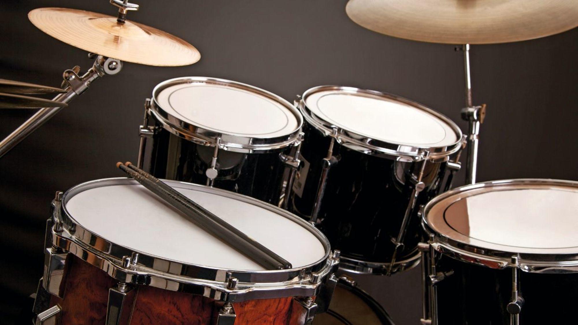 BATERIAS y PLATOS